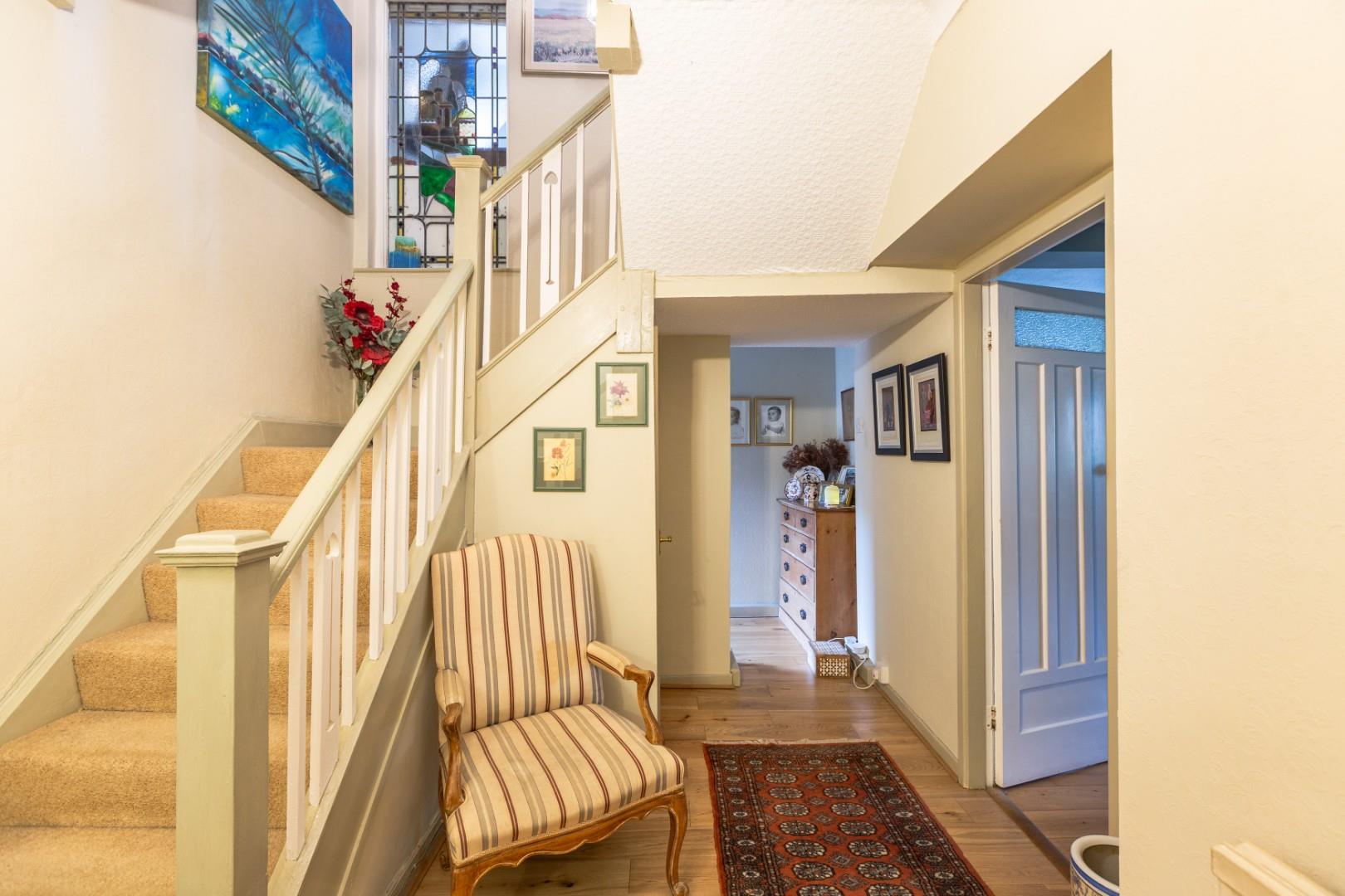 West Cross Lane, West Cross, Swansea, SA3 5LS